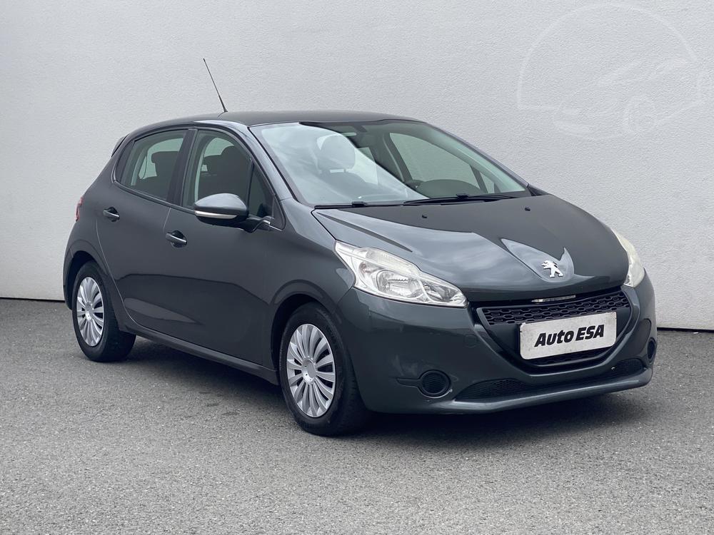 Peugeot 208 1.6 HDi