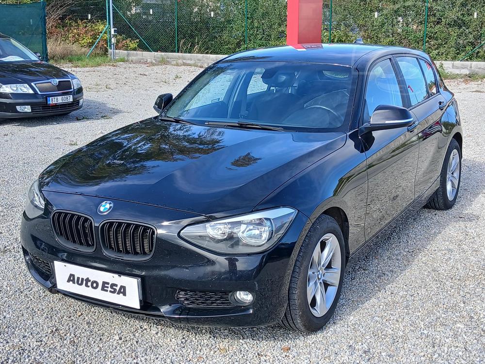 BMW 1 1.6 Serv.kniha, R