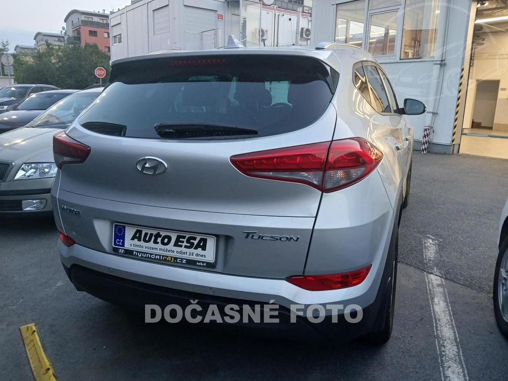 Hyundai Tucson 1.7 CRDI Serv.kniha, R