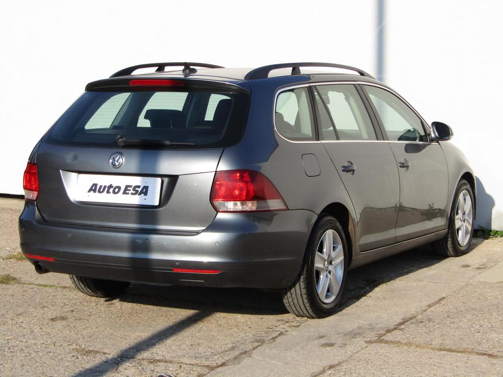 Volkswagen Golf 1.6 TDi