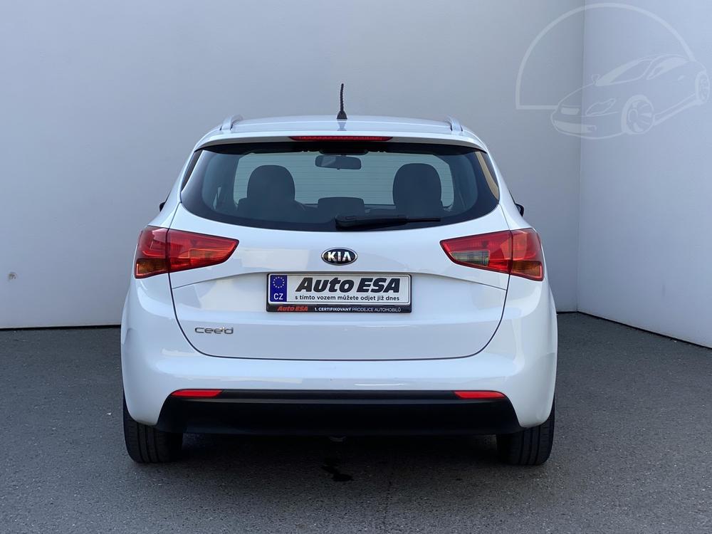 Kia Ceed 1.6 i Serv.kniha, R