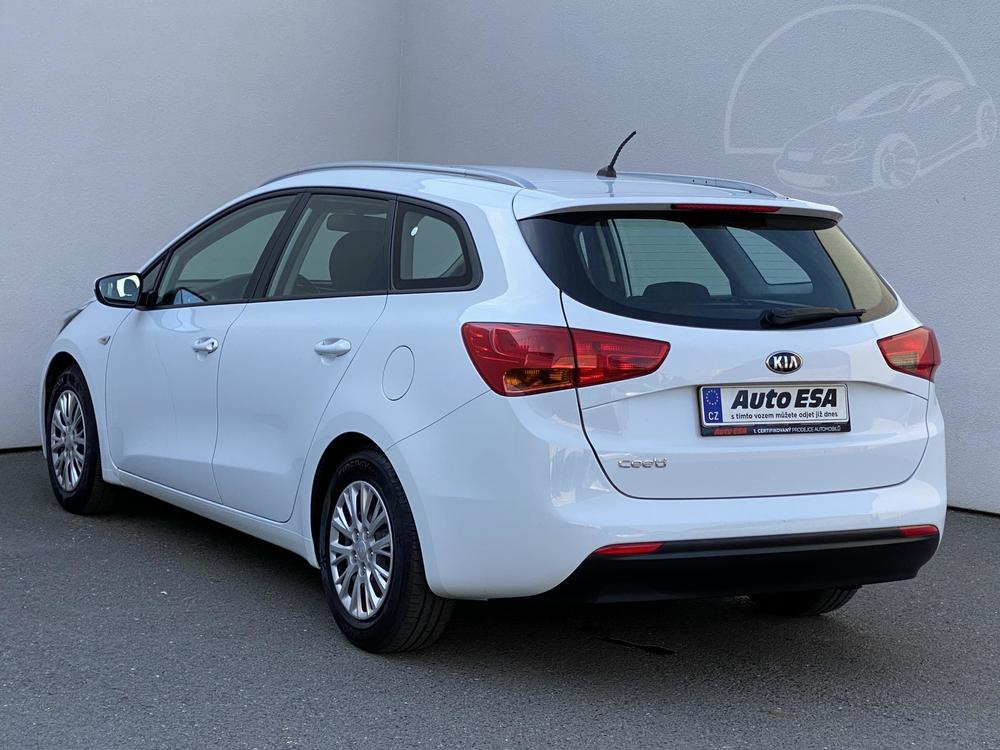 Kia Ceed 1.6 i Serv.kniha, R