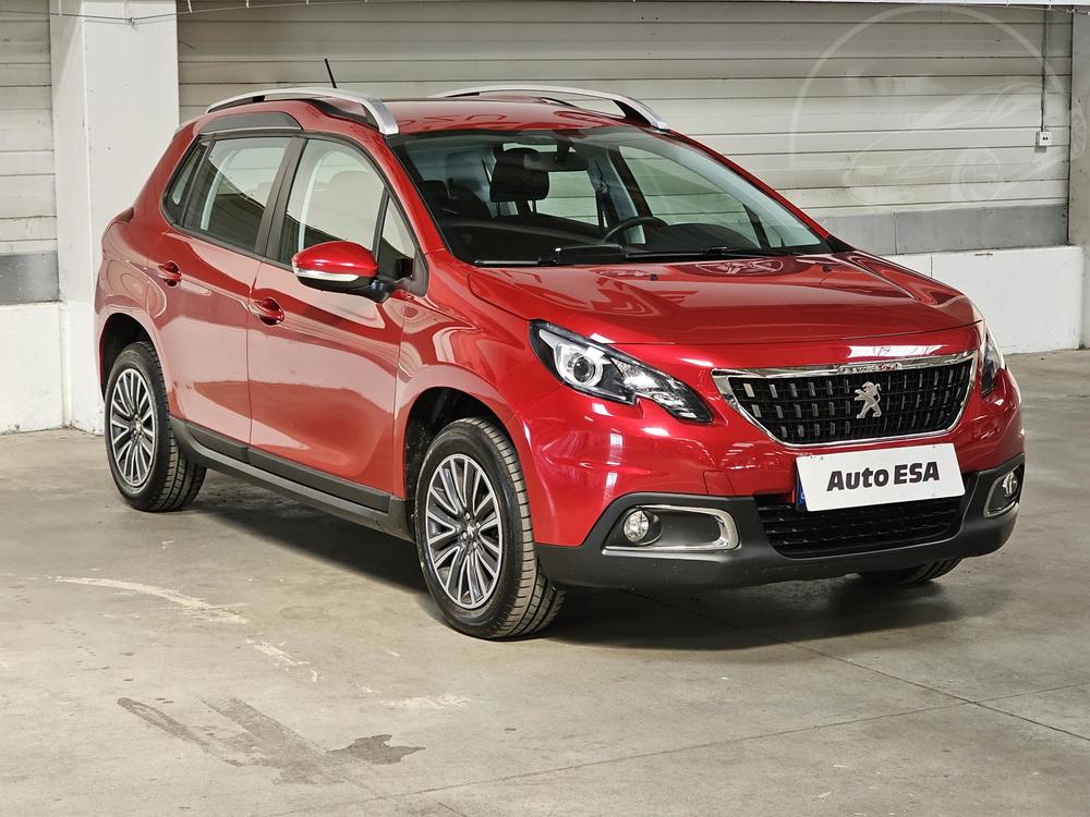 Peugeot 2008 1.2 PT 1.maj, R