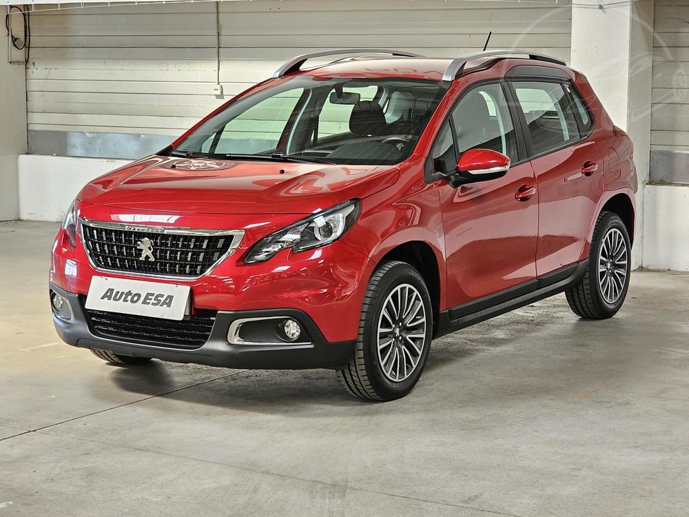 Peugeot 2008 1.2 PT 1.maj, R