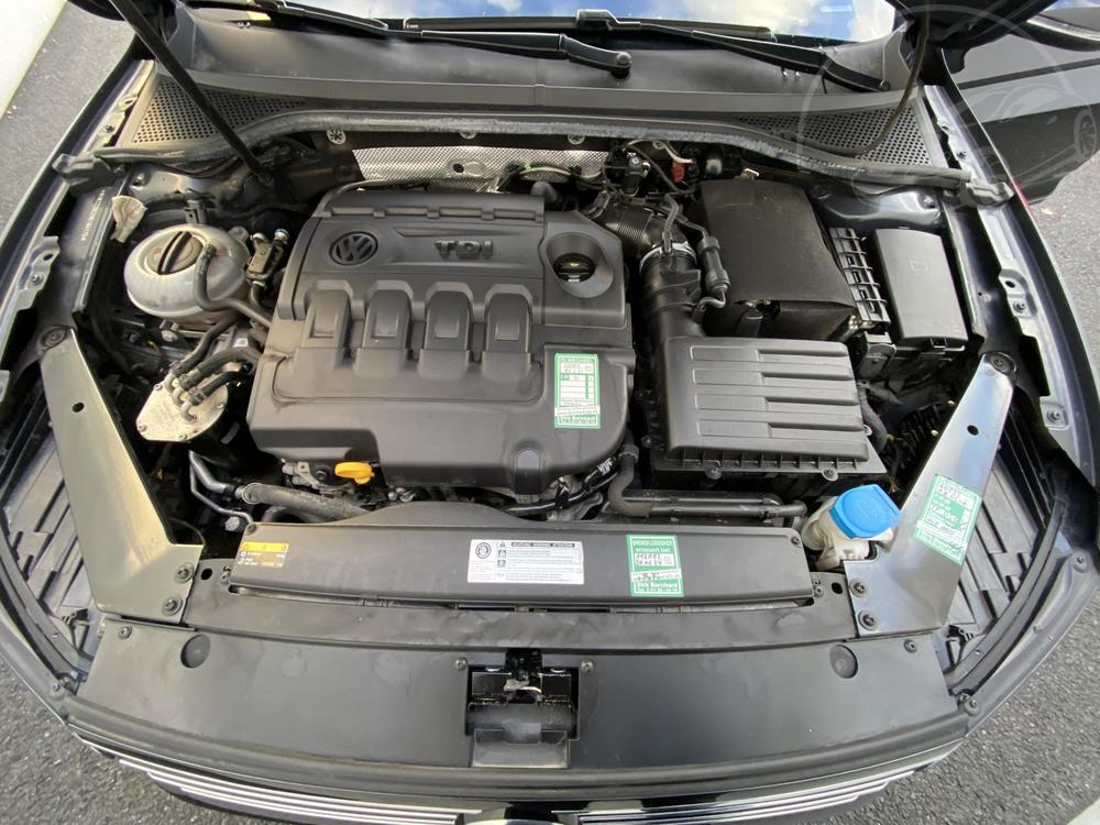 Volkswagen Passat 2.0 TDi