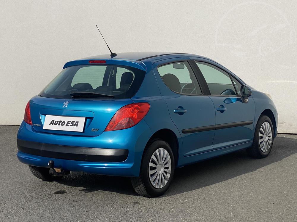 Peugeot 207 1.4 i