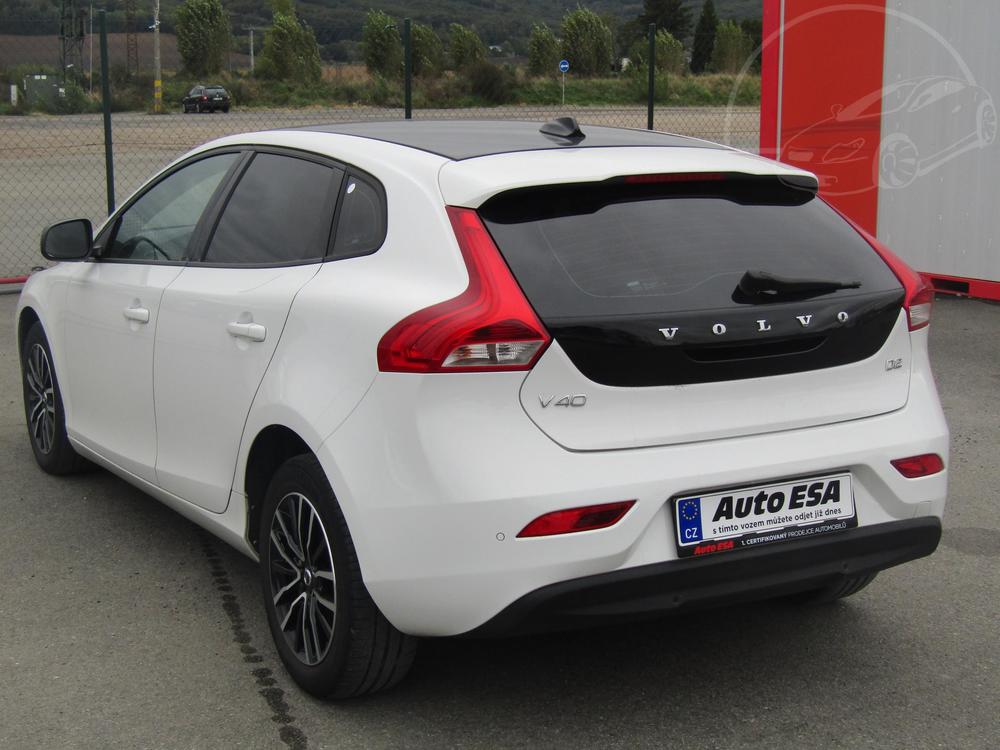 Volvo V40 2.0 D