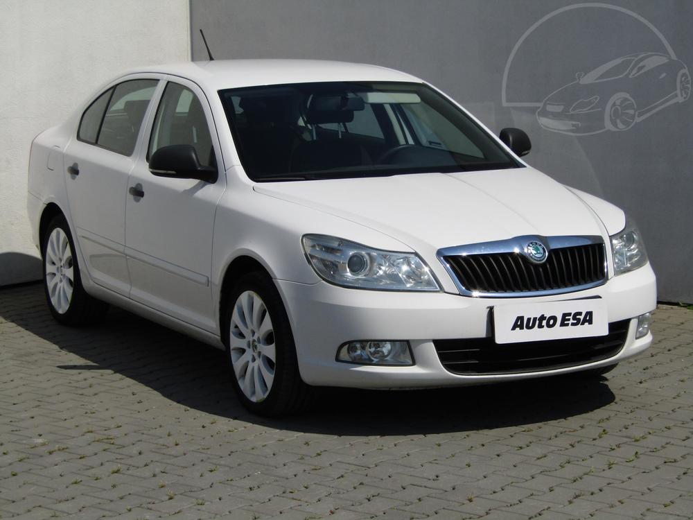 Prodm koda Octavia II 1.6 TDi Serv.kniha, R