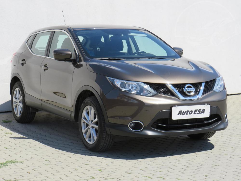 Prodm Nissan Qashqai 1.2 DIG-T 1.maj Serv.kniha