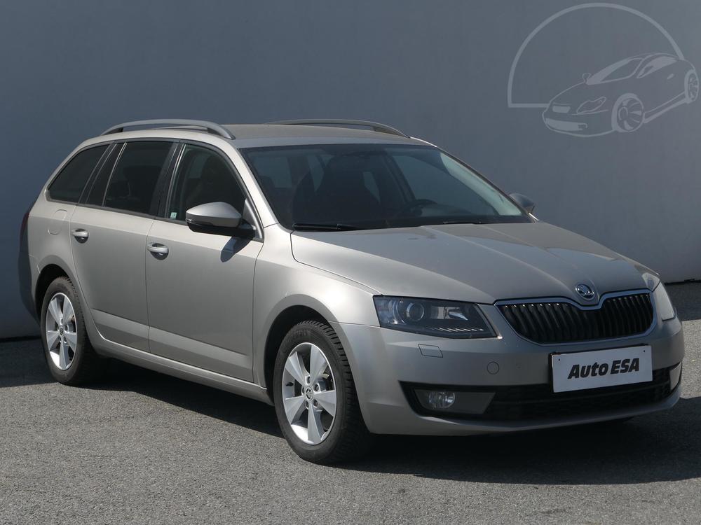 koda Octavia III 2.0 TDi Serv.kniha, R