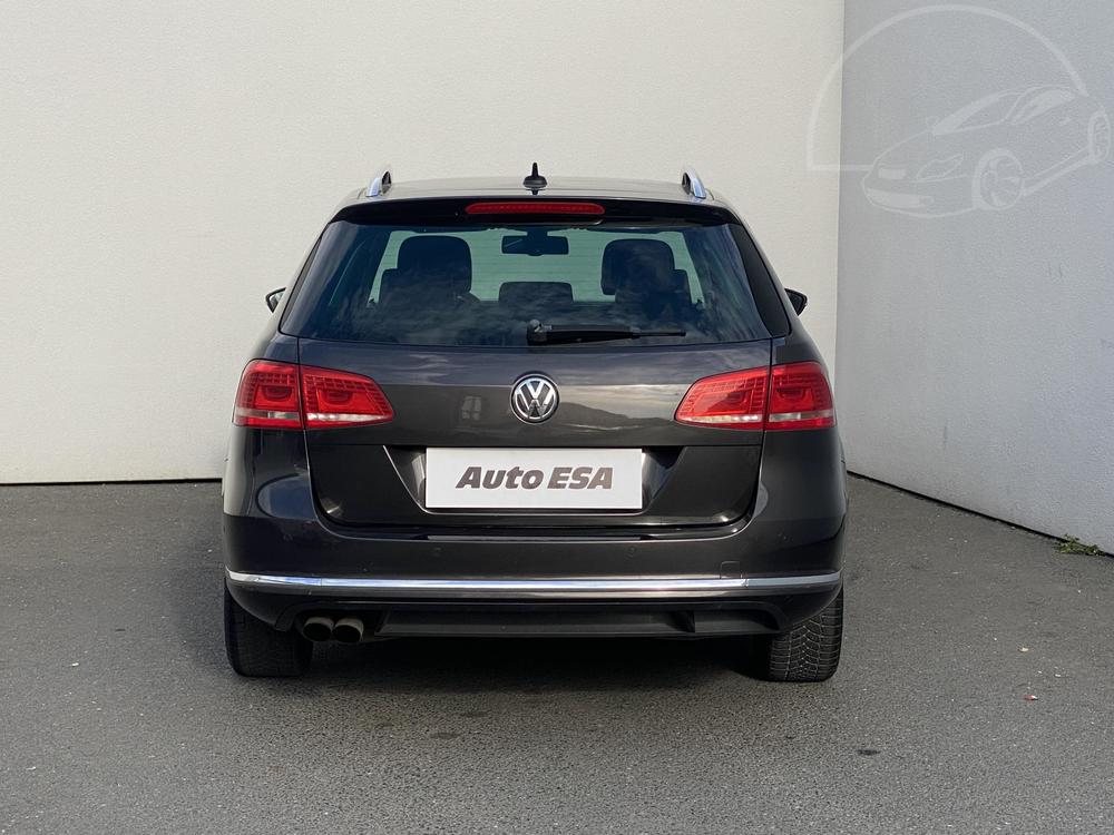 Volkswagen Passat 2.0 TSi