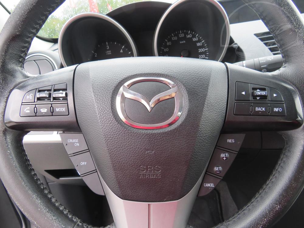 Mazda 3 1.6 D, R