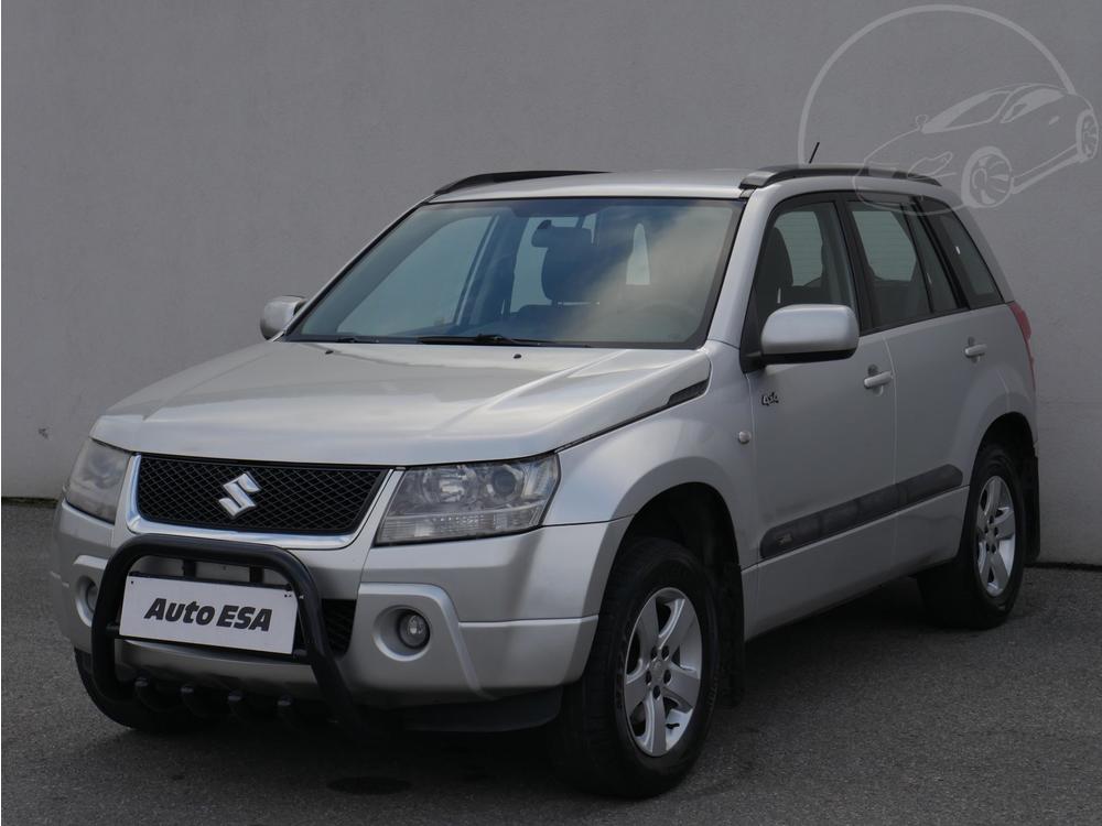 Suzuki Grand Vitara 2.0 i, R