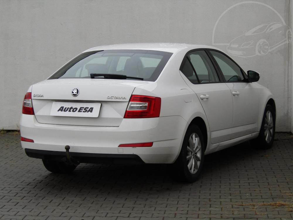 koda Octavia III 1.6 TDi, R