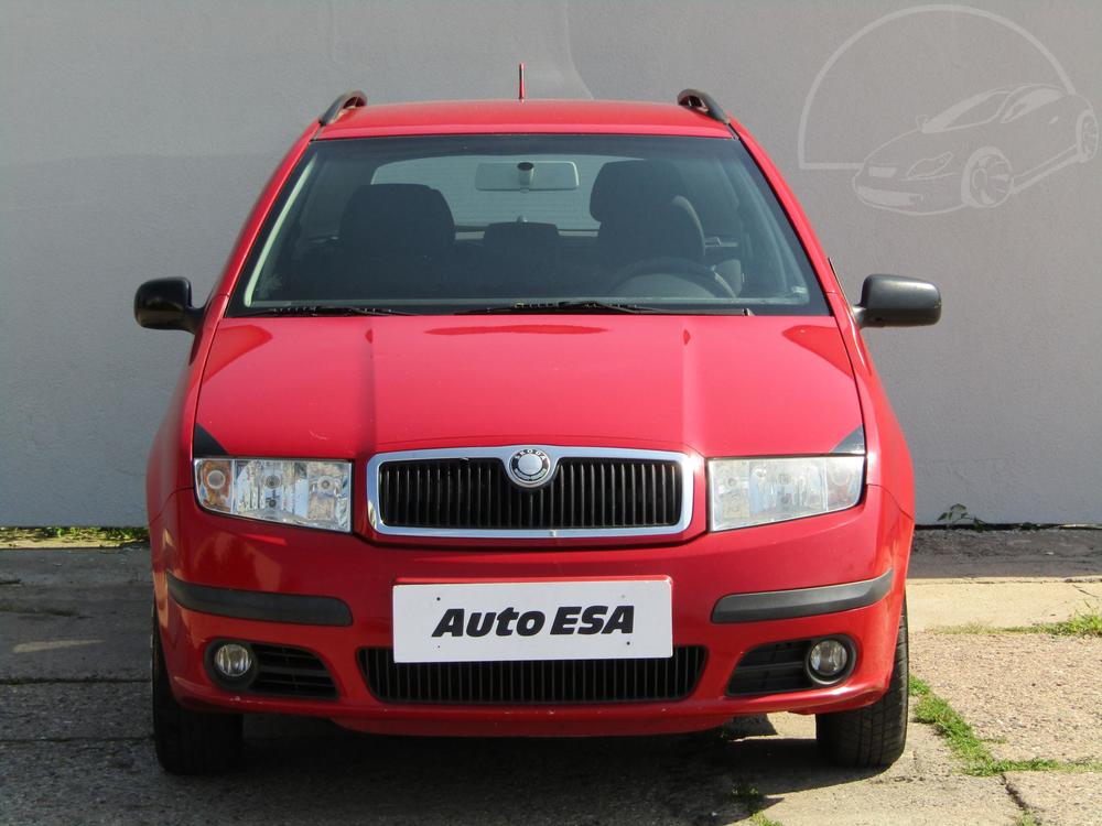 koda Fabia 1.2 i, R