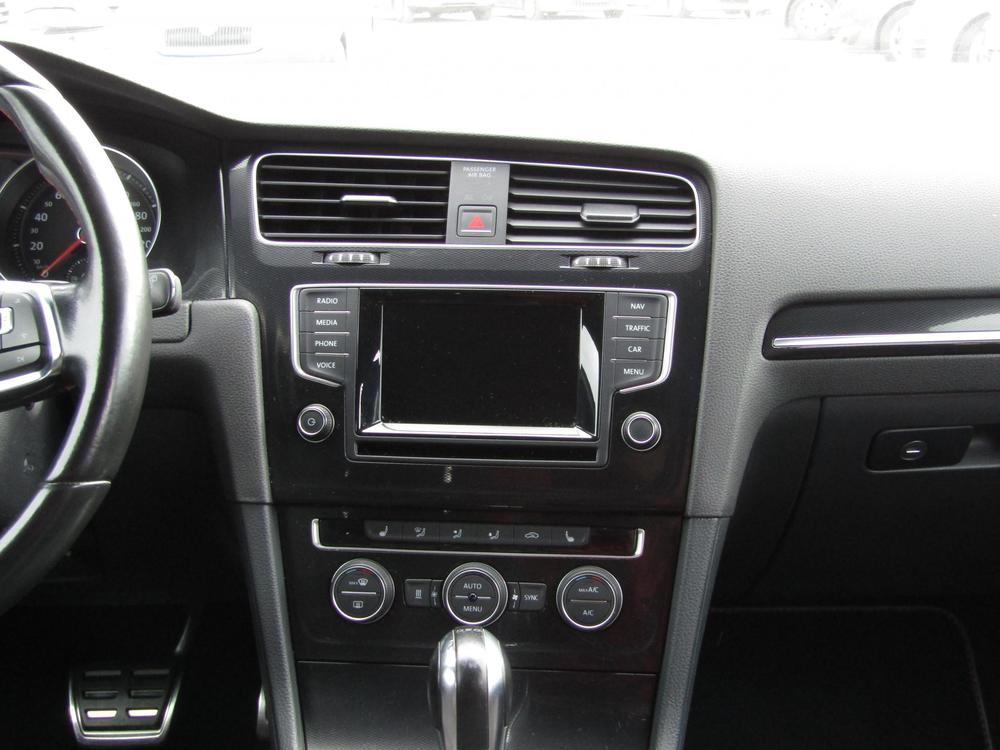 Volkswagen Golf 2.0 TSi