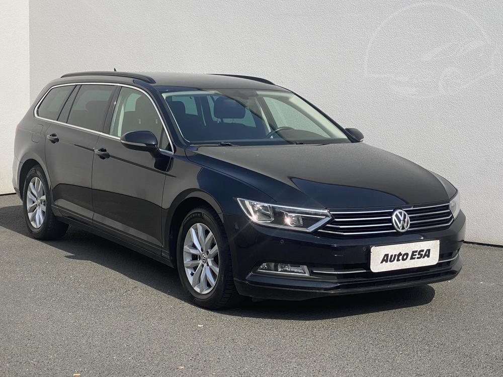 Volkswagen Passat 2.0 TDi Serv.kniha