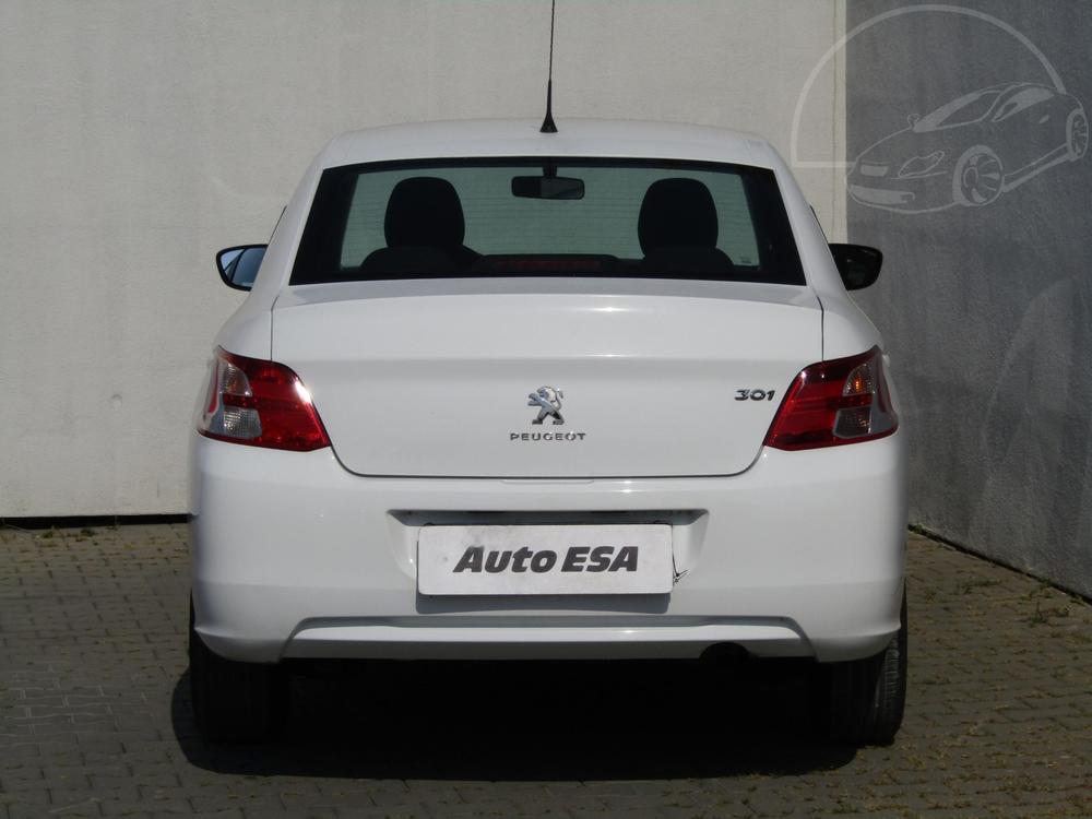 Peugeot 301 1.2 VTi, R