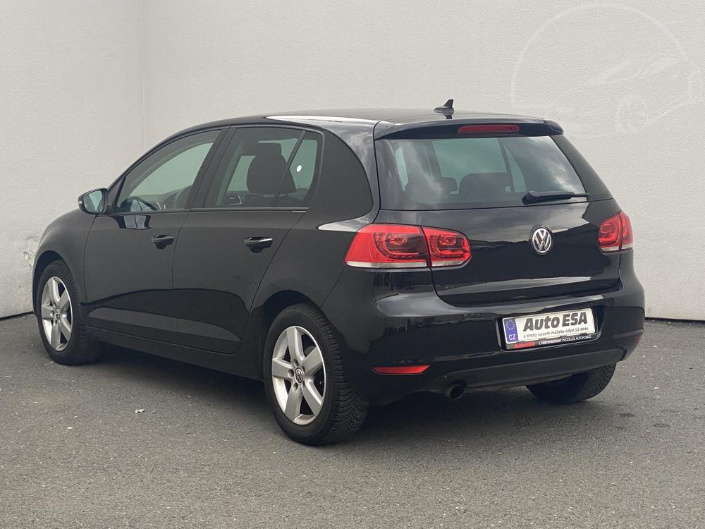 Volkswagen Golf 1.2 TSi Serv.kniha