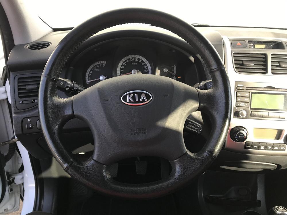 Kia Sportage 2.0 i