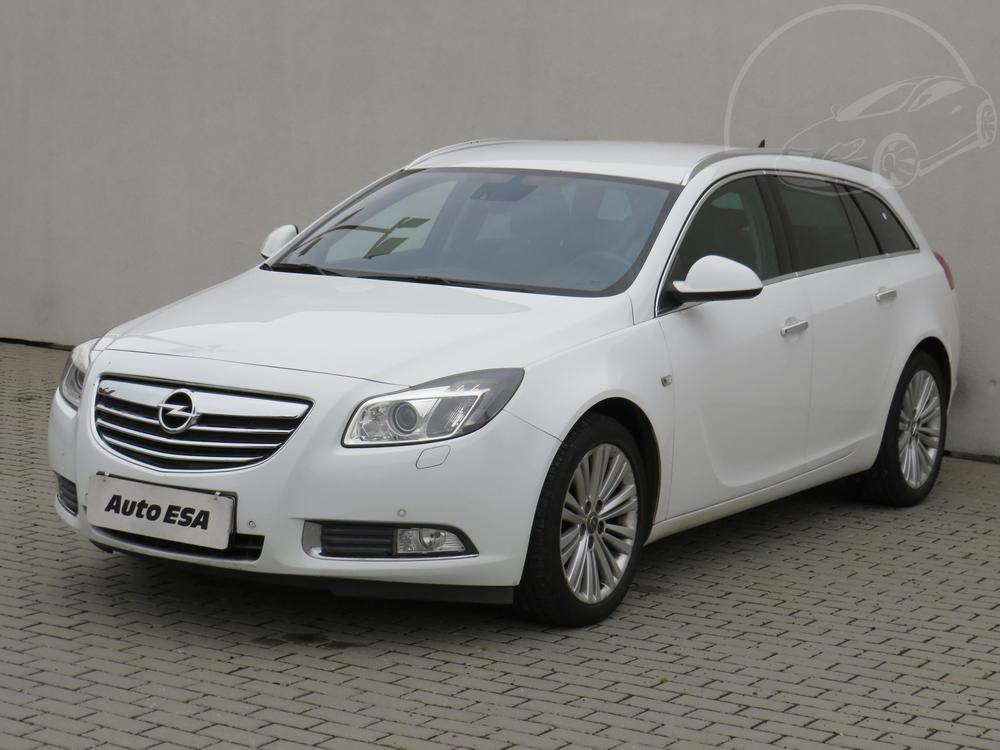 Opel Insignia 2.0 CDTI Serv.kniha, R