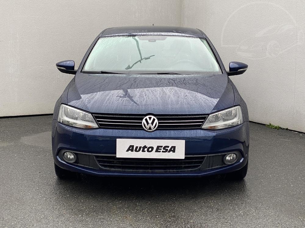 Volkswagen Jetta 1.4 TSI, R