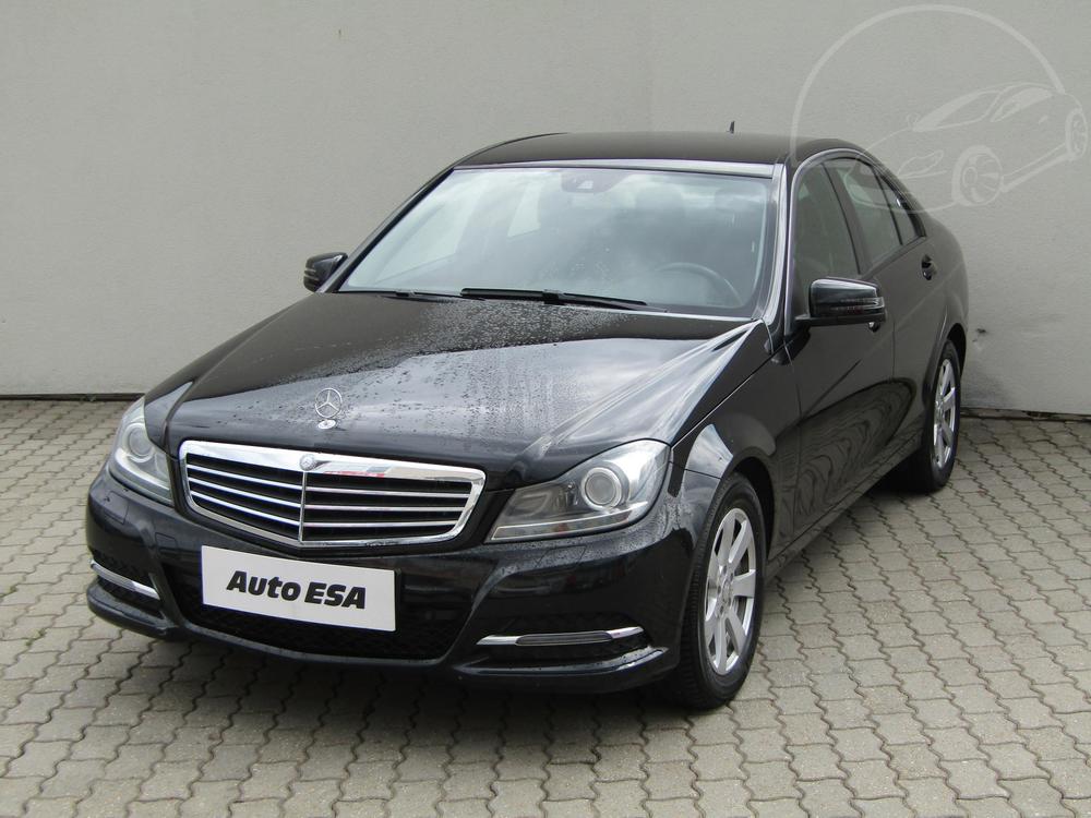 Mercedes-Benz C 2.2 CDI