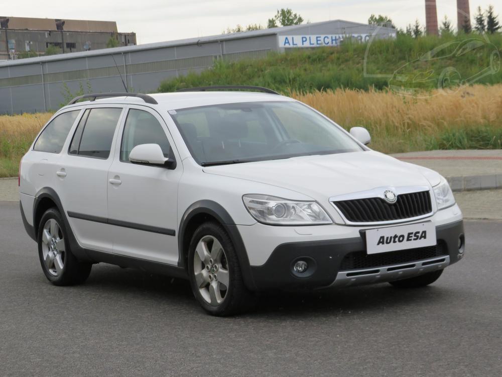 koda Octavia II 2.0 TDi Serv.kniha