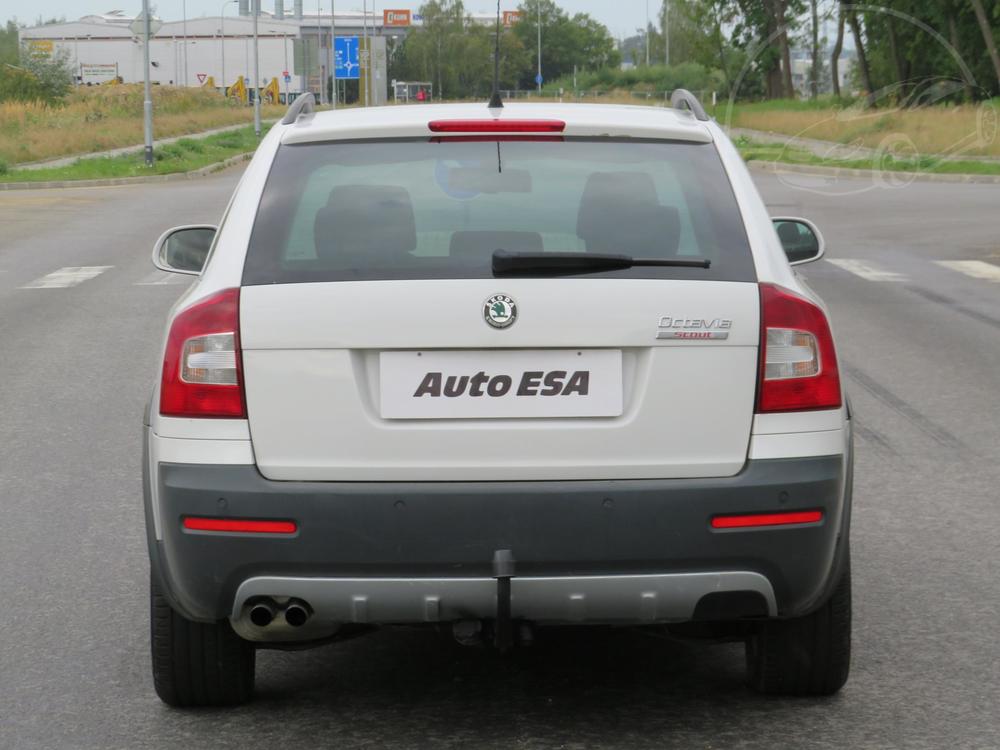 koda Octavia II 2.0 TDi Serv.kniha