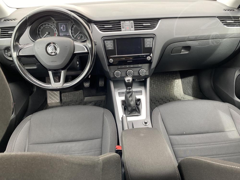 koda Octavia III 1.6 TDi, R