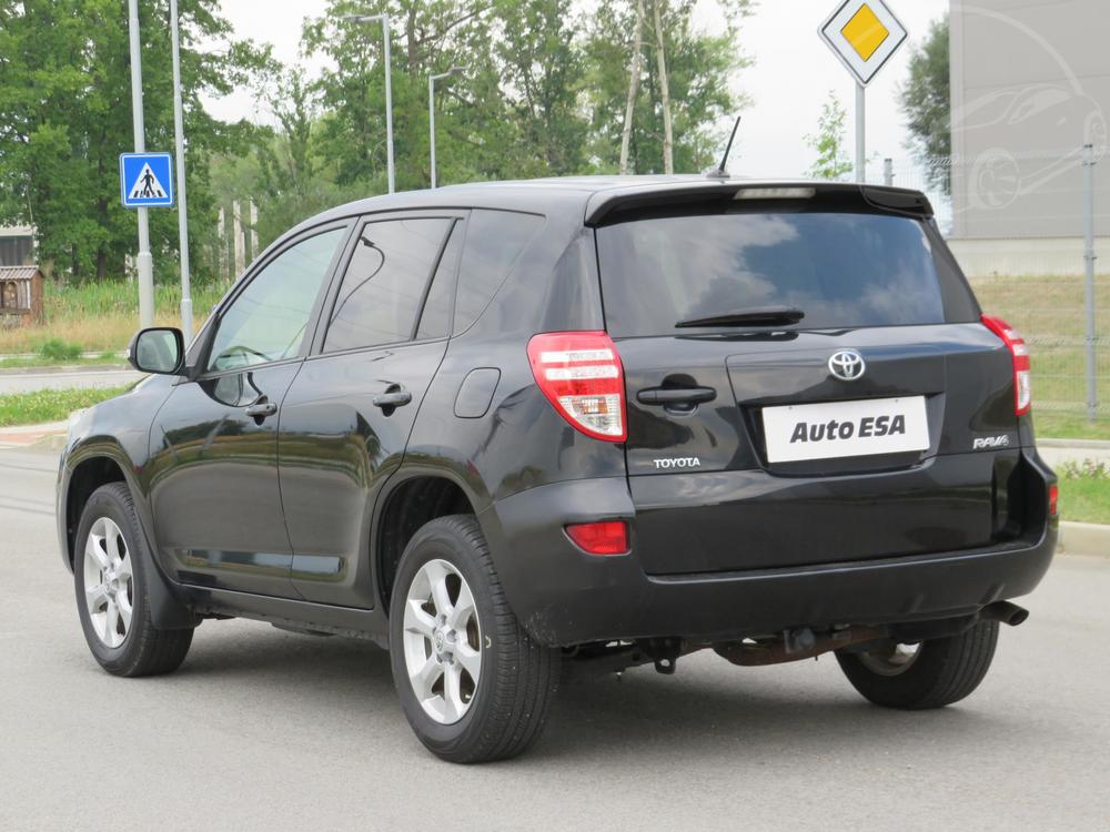 Toyota RAV4 2.2 D