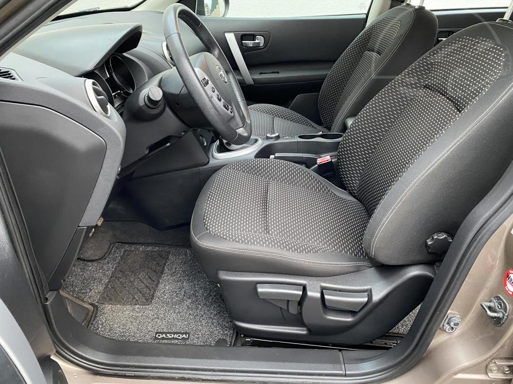 Nissan Qashqai 2.0 16 V