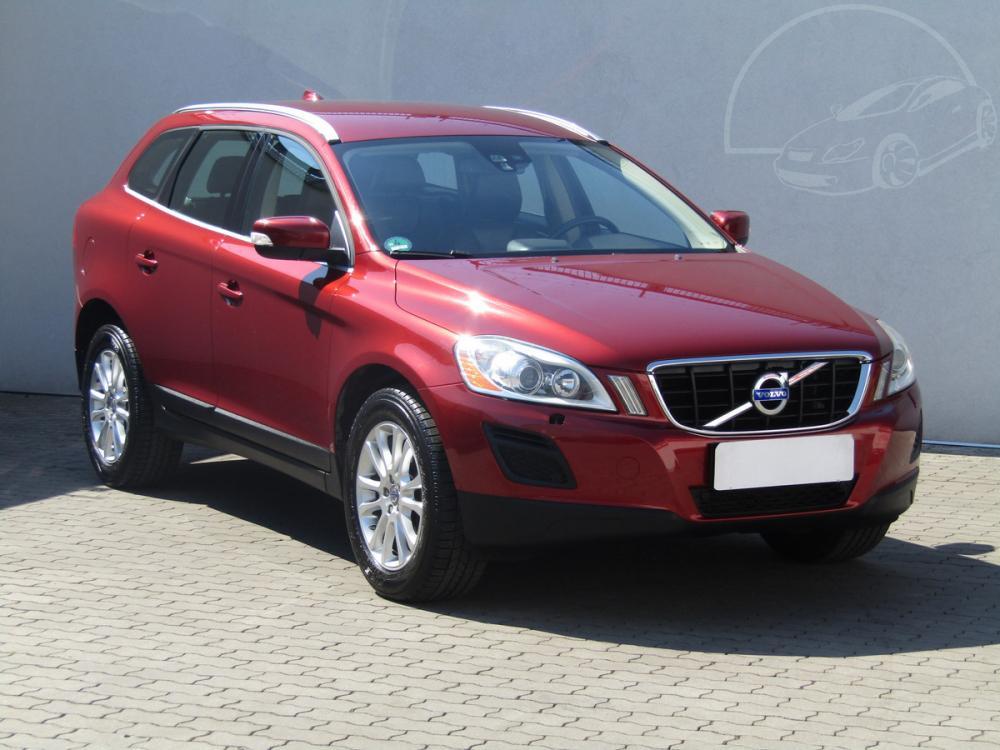 Volvo XC60 2.4 D Serv.kniha