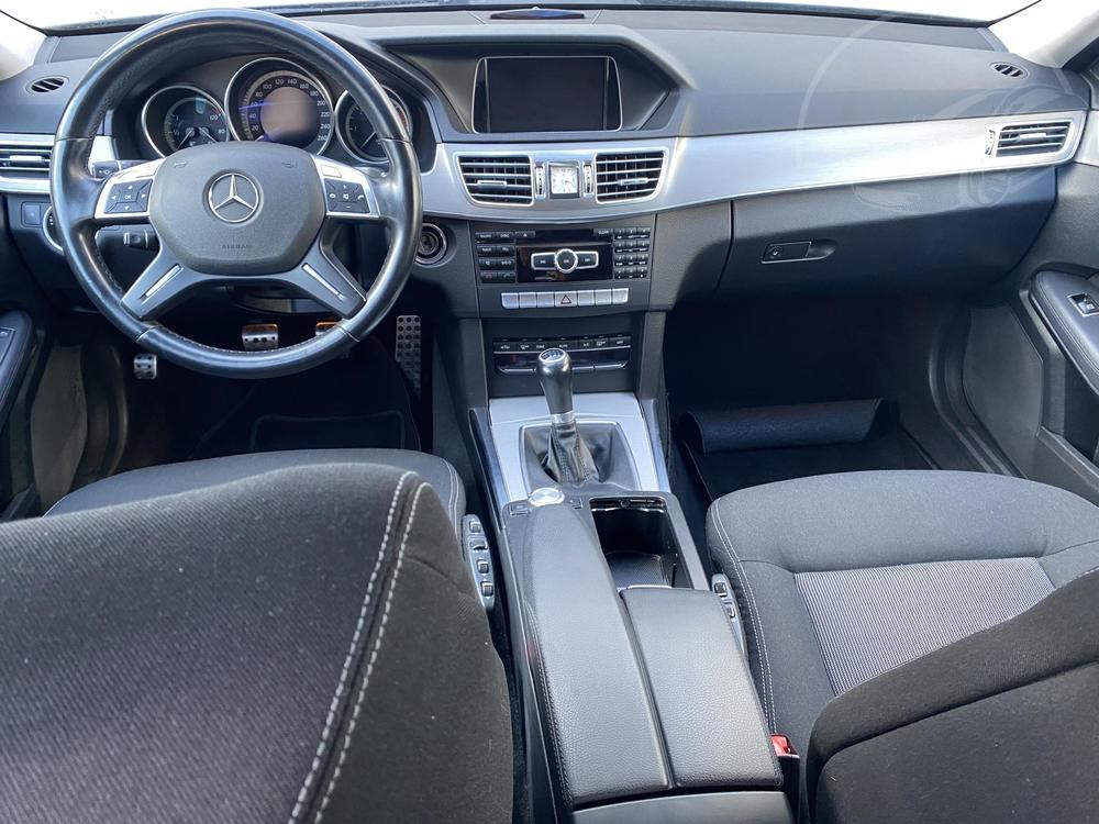 Mercedes-Benz E 2.2 CDi