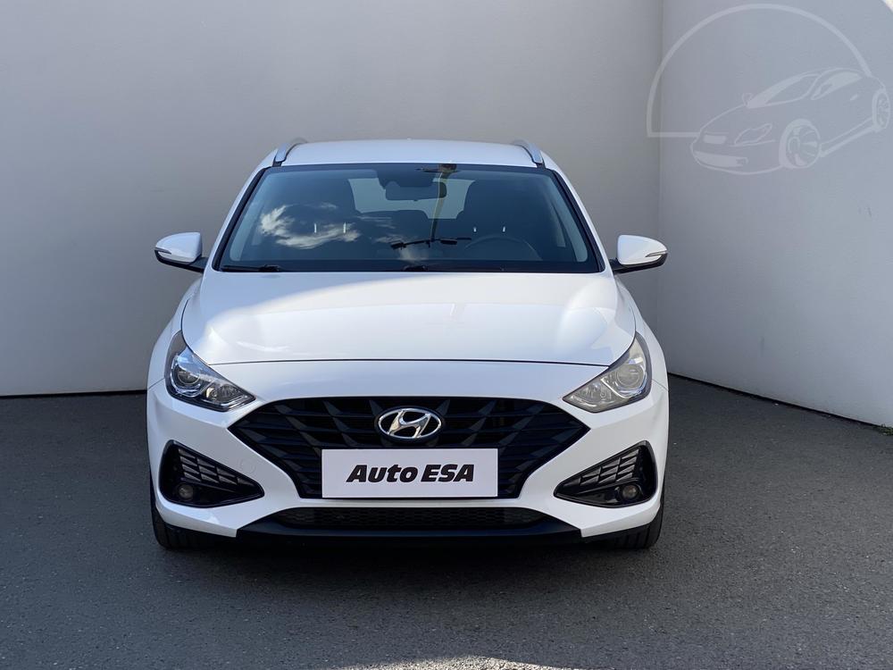 Hyundai i30 1.0 T-GDi 1.maj Serv.kniha