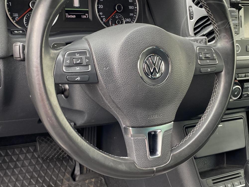 Volkswagen Tiguan 2.0 TDi Serv.kniha