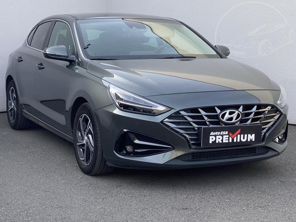 Prodm Hyundai i30 1.0 T-GDi 1.maj Serv.kniha