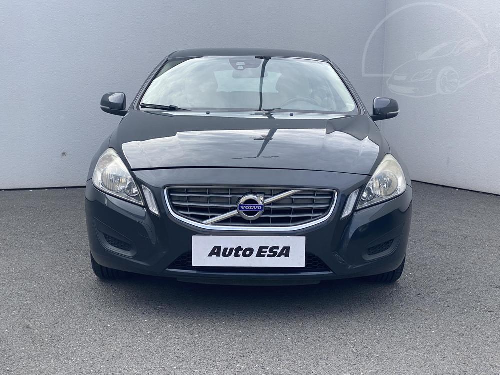 Volvo V60 1.6 D Serv.kniha