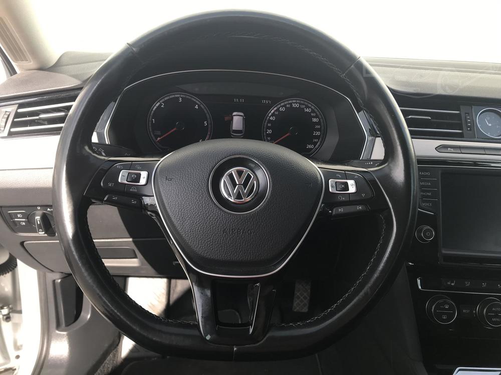 Volkswagen Passat 1.6 TDi Serv.kniha