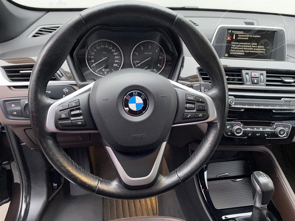 BMW X1 2.0, R