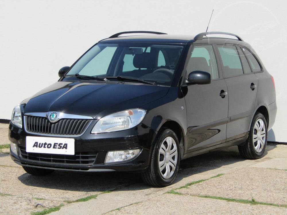 koda Fabia II 1.4 i Serv.kniha, R