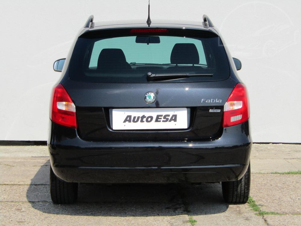 koda Fabia II 1.4 i Serv.kniha, R