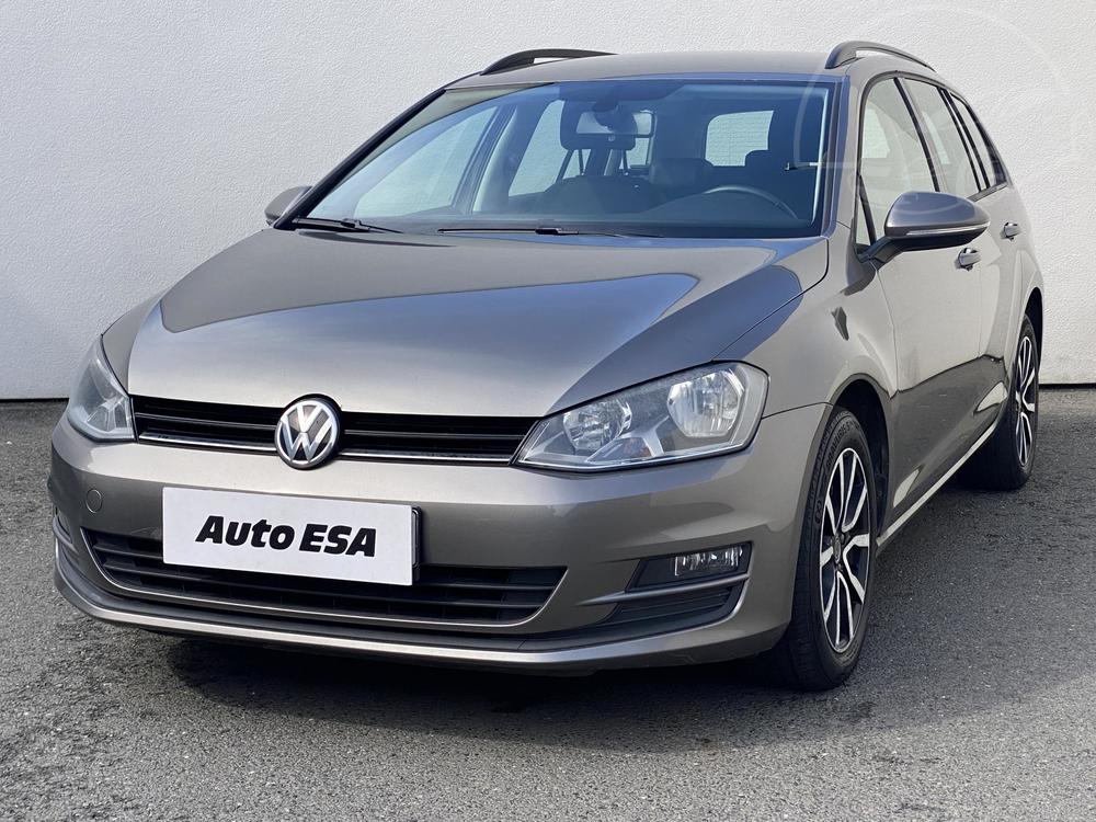 Volkswagen Golf 1.6 TDi, R