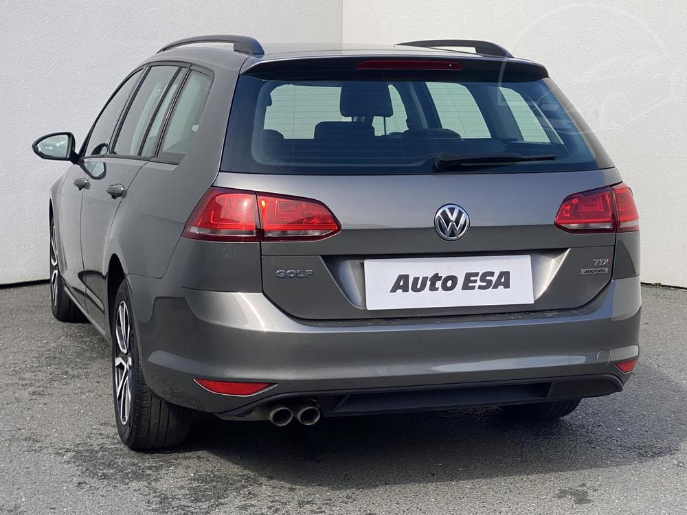 Volkswagen Golf 1.6 TDi, R