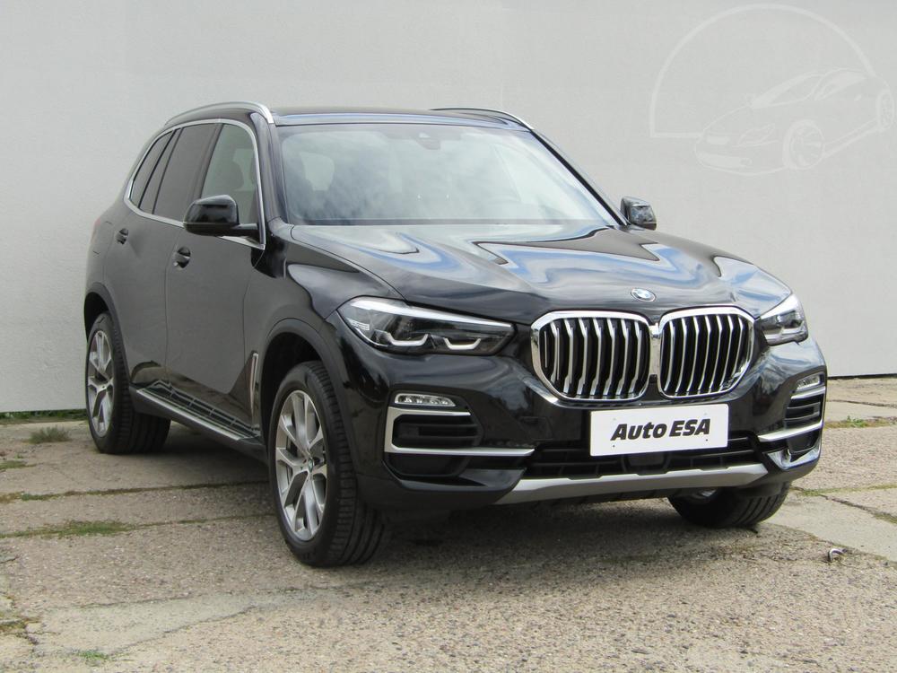 BMW X5 4.0 d 1.maj Serv.kniha, R