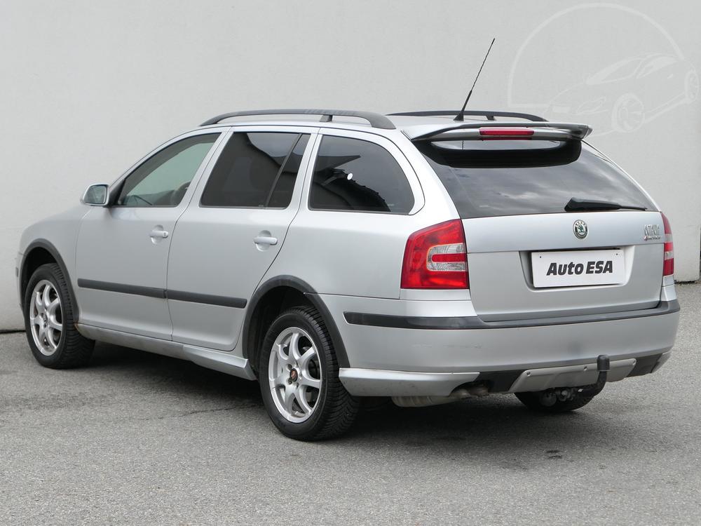 koda Octavia II 1.9 TDi, R