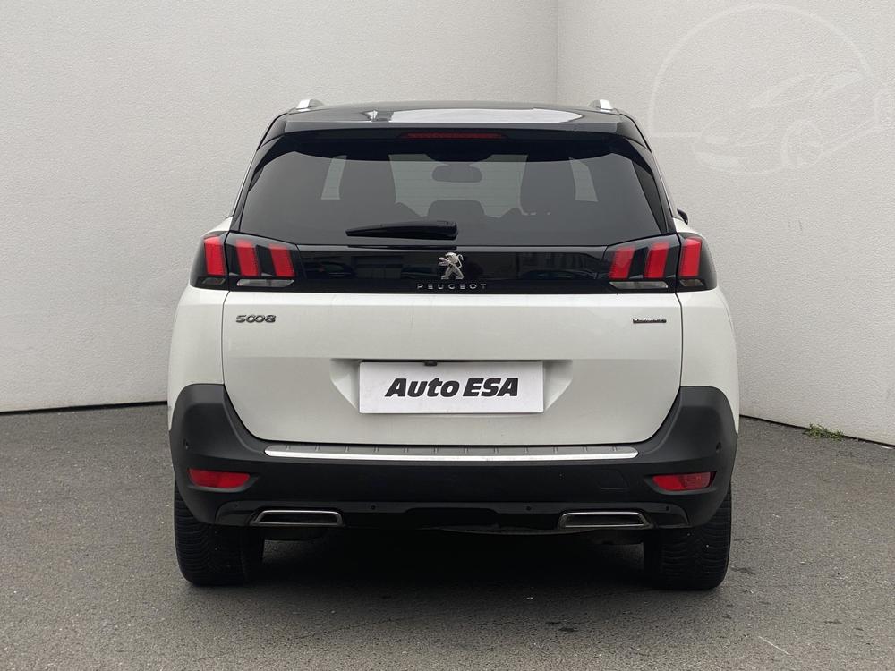 Peugeot 5008 1.2 PT