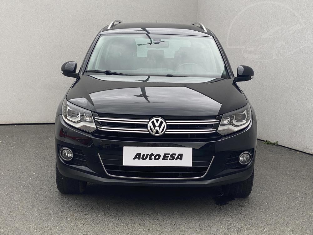 Volkswagen Tiguan 2.0 TSi Serv.kniha