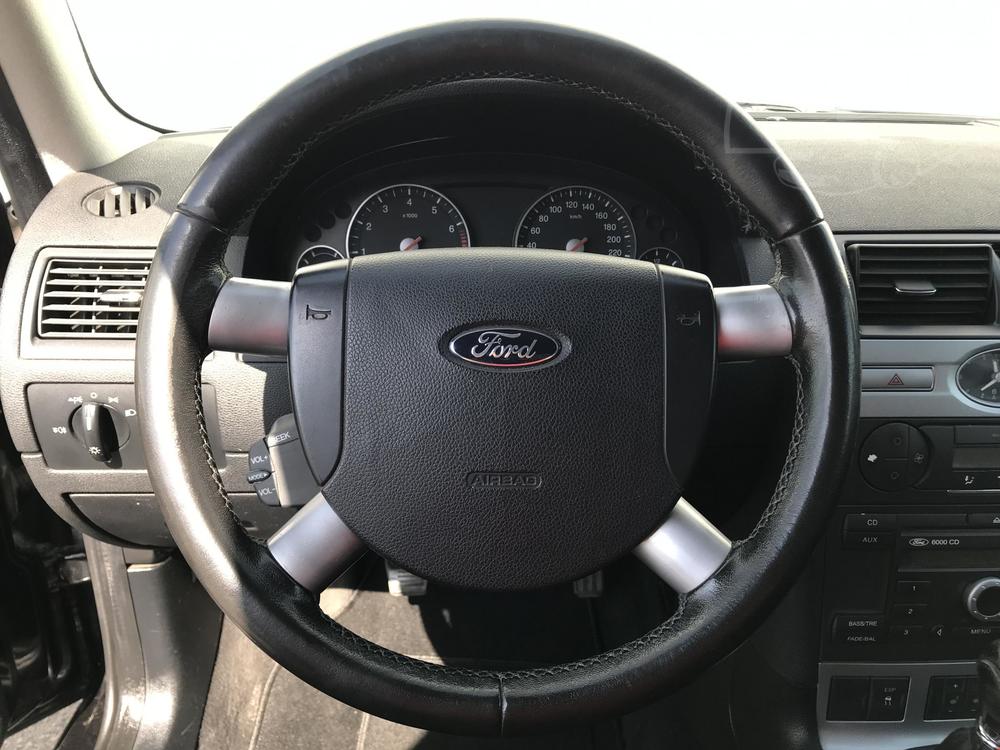 Ford Mondeo 2.5 V6