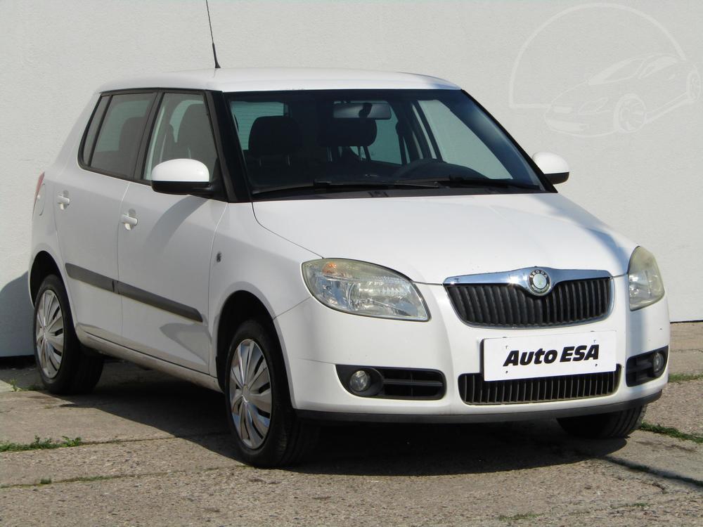 koda Fabia II 1.4 i 16V Serv.kniha, R